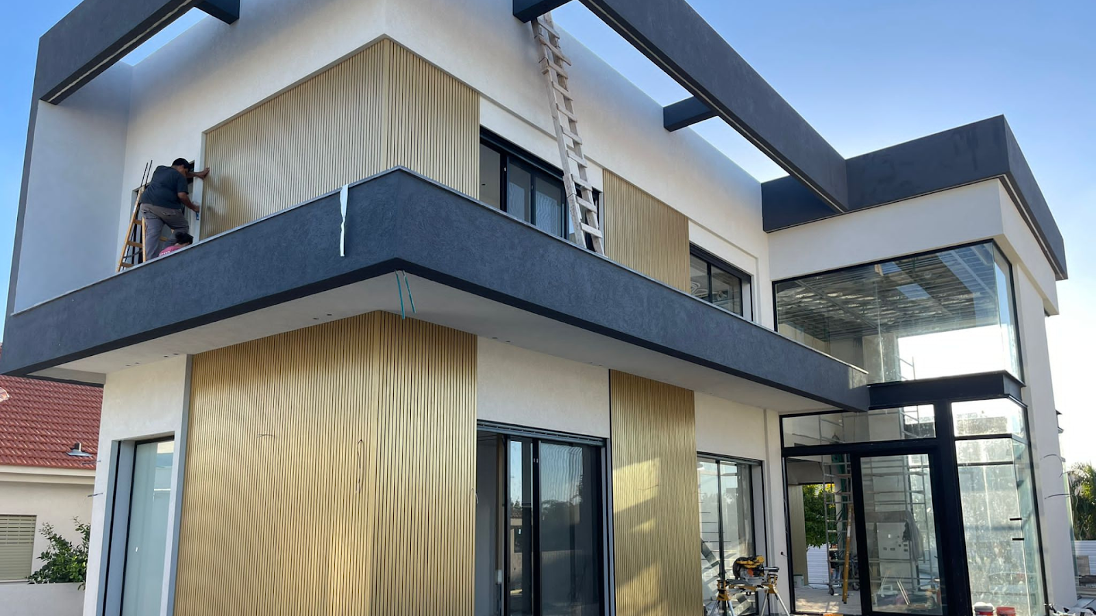 Aluminum Cladding Get Hot